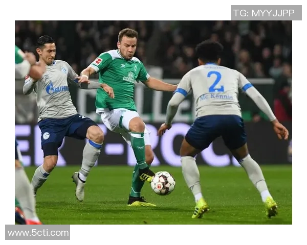 皇马与沙尔克04精彩对决录像回放全程回顾与分析 皇马与沙尔克04精彩对决录像回放全程回顾与分析