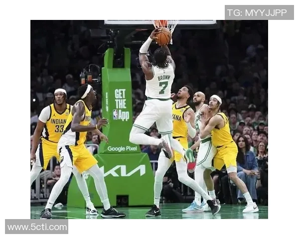 骑士与猛龙东决第五场激战回顾谁将晋级总决赛的巅峰对决 骑士与猛龙东决第五场激战回顾谁将晋级总决赛的巅峰对决